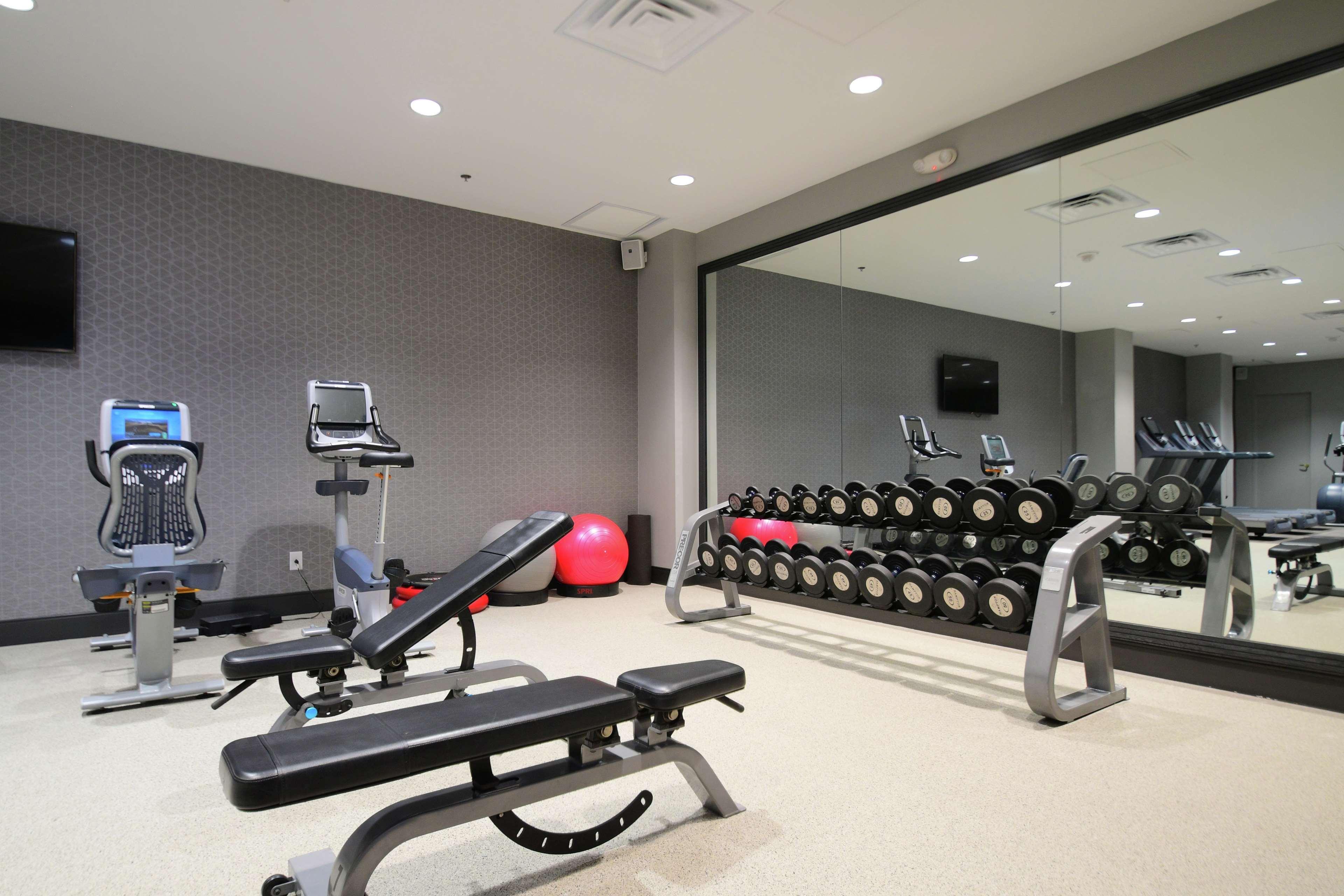Hilton Dallas-Park Cities Екстер'єр фото