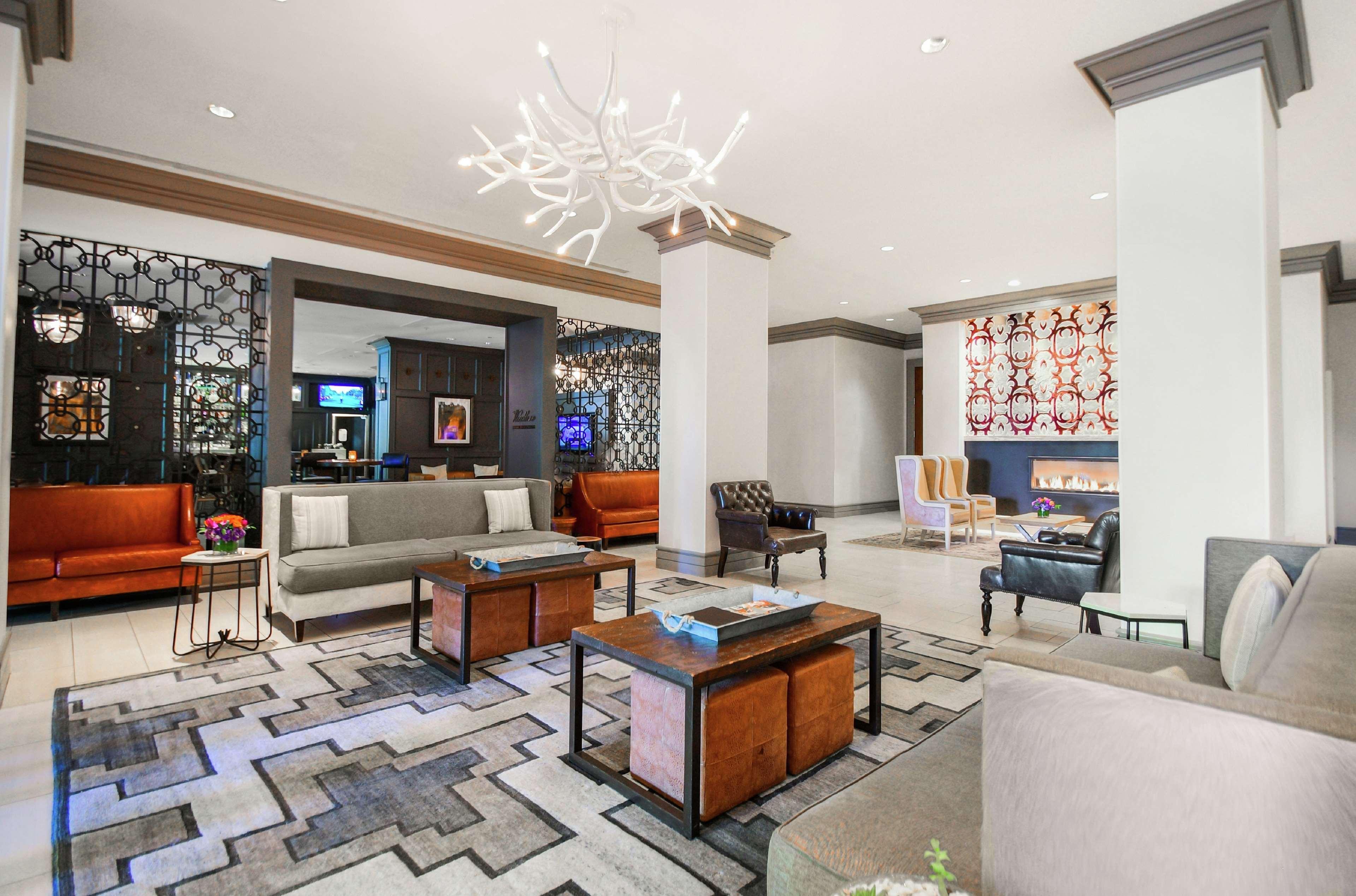 Hilton Dallas-Park Cities Екстер'єр фото