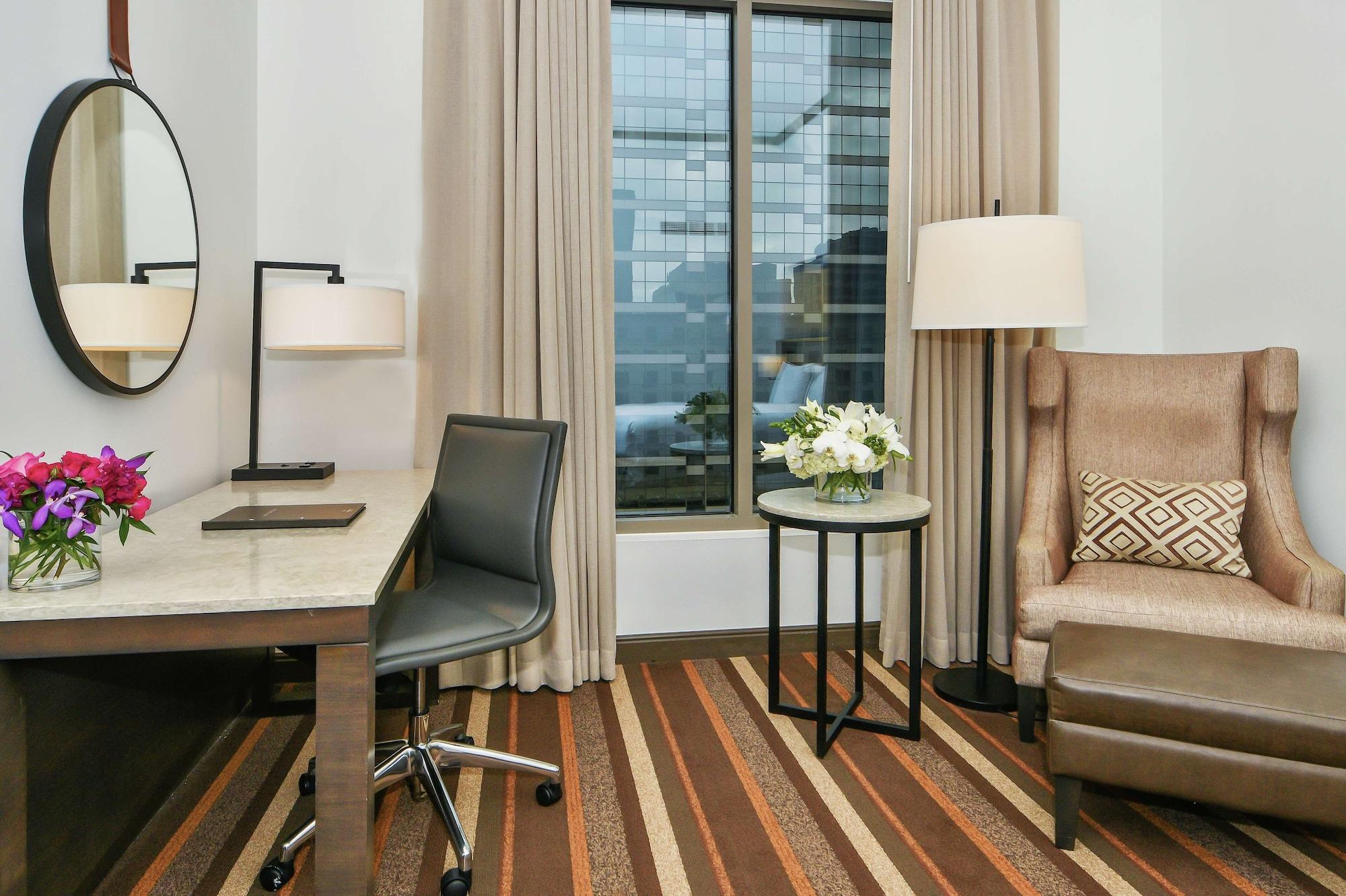 Hilton Dallas-Park Cities Екстер'єр фото