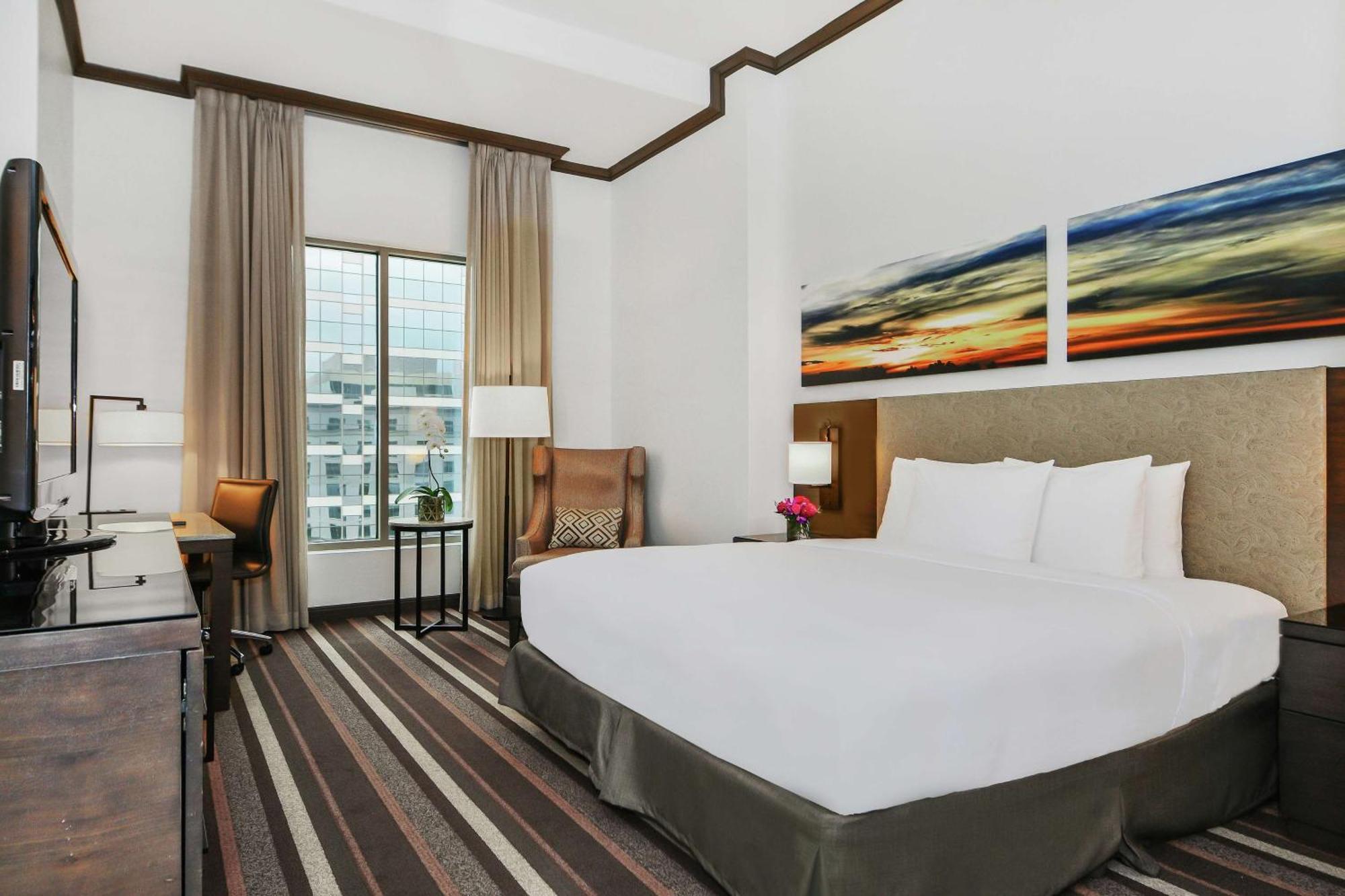 Hilton Dallas-Park Cities Екстер'єр фото