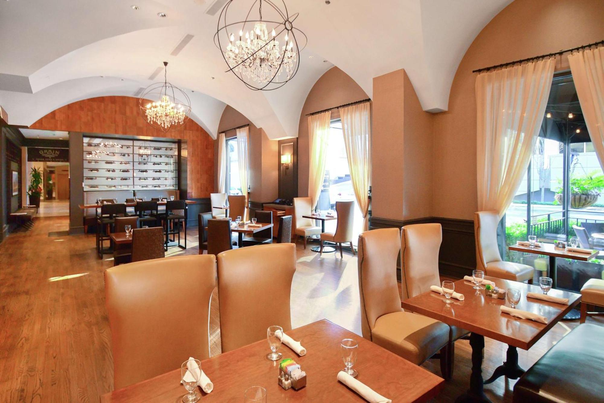 Hilton Dallas-Park Cities Екстер'єр фото